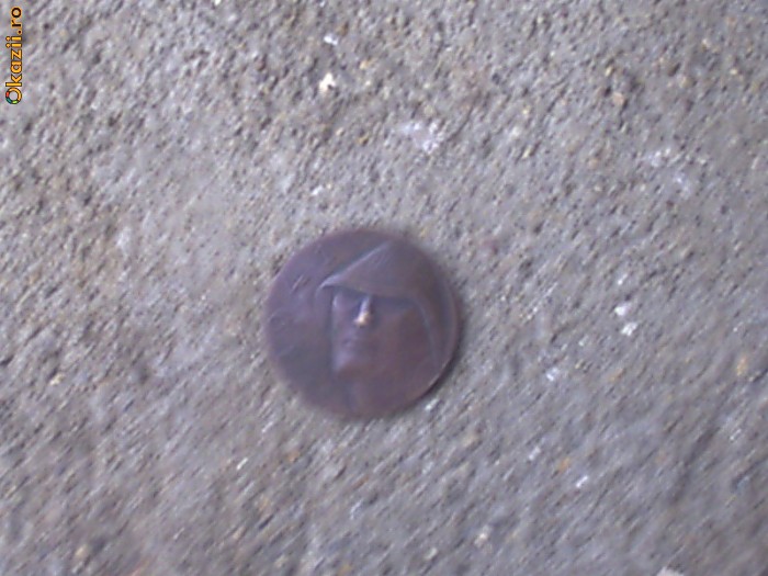 241999888-4796621-700_700.jpg